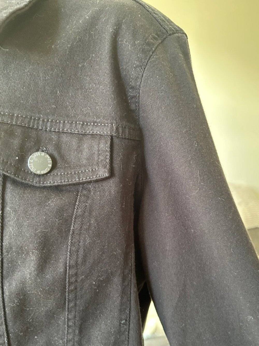 BELLE BY KIM GRAVEL Black Twill Denim Trucker Jacket Knit Back & Sleeves M EUC - Picture 10 of 11